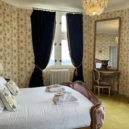 Chateau Le Prieure Saumur - La Maison Younan Hotel 4*