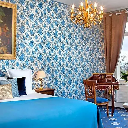 Chateau Le Prieure Saumur - La Maison Younan מלון 4*