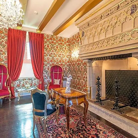 Chateau Le Prieure Saumur - La Maison Younan מלון