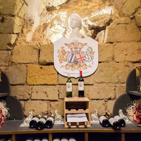 Chateau Le Prieuré Saumur - La Maison Younan Chènehutte-les-Tuffeaux