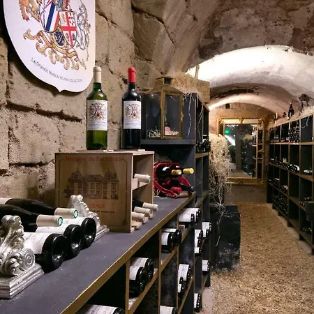Chateau Le Prieuré Saumur - La Maison Younan