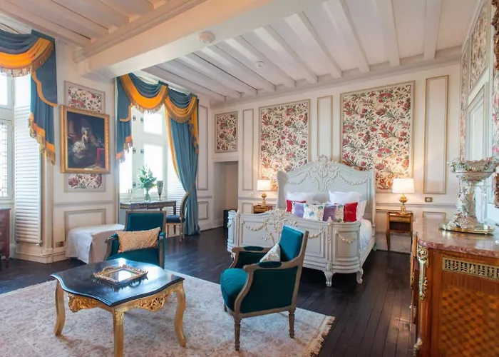 Chateau Le Prieure Saumur - La Maison Younan 4* Chenehutte-Treves-Cunault