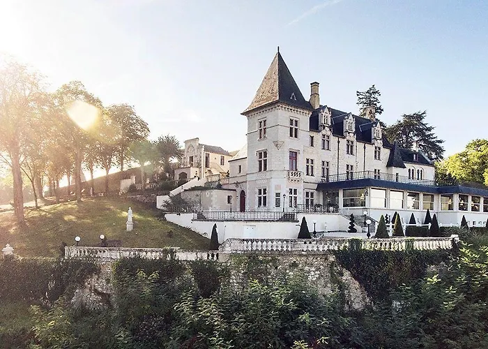 Hotel Chateau Le Prieure Saumur - La Maison Younan 4*