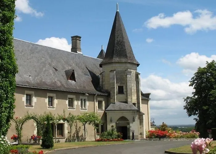 Chateau Le Prieure Saumur - La Maison Younan Hotel