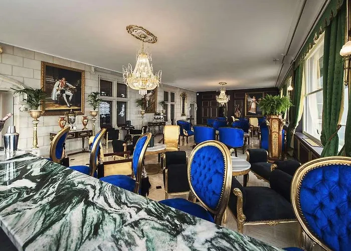 Hotel Chateau Le Prieure Saumur - La Maison Younan Chenehutte-Treves-Cunault