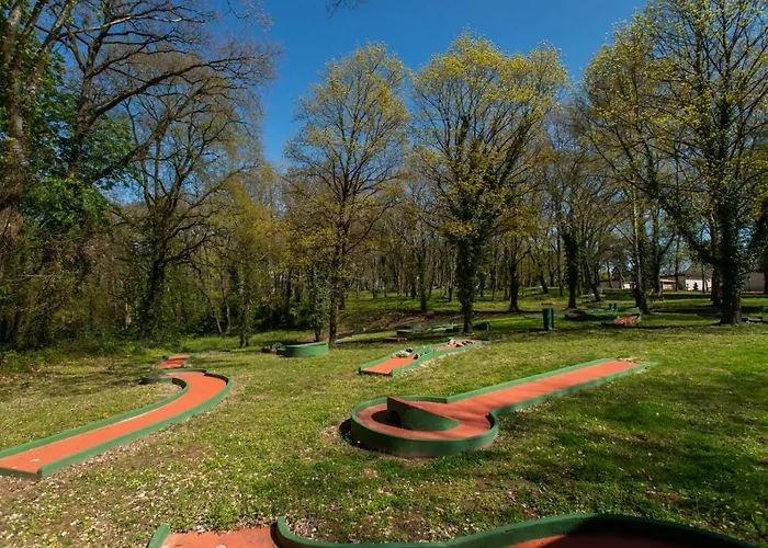 Hotel Chateau Le Prieure Saumur - La Maison Younan 4*